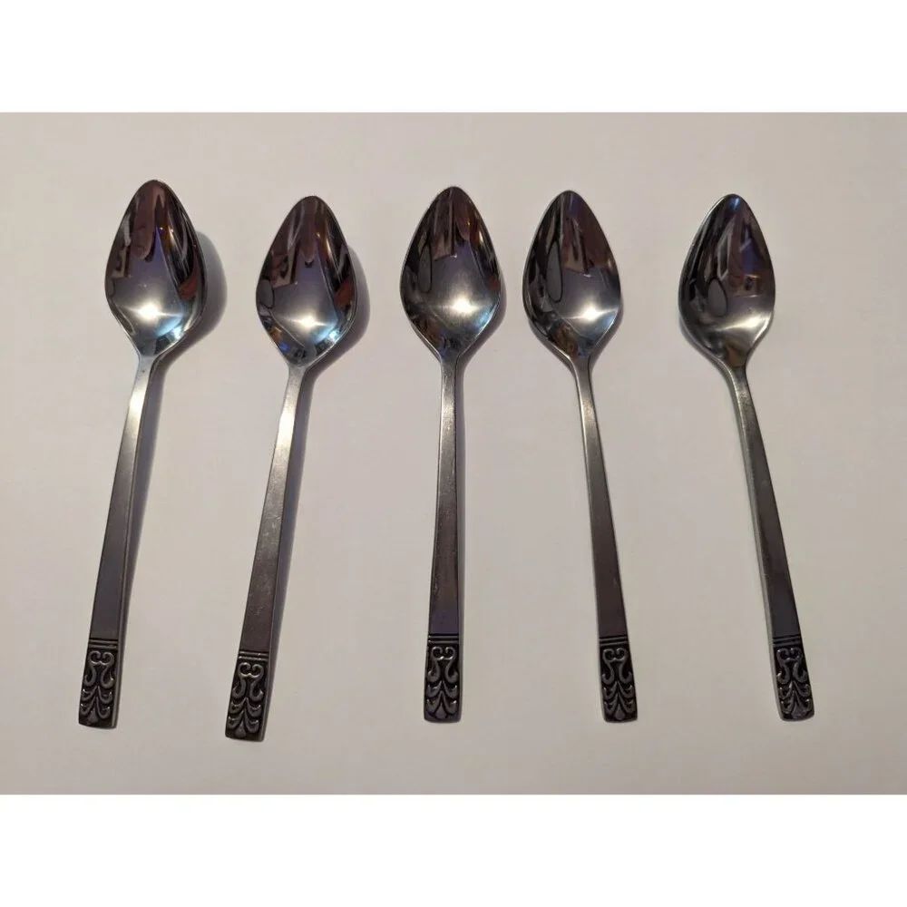 VTG CARLYLE Hong Kong stainless cameo pattern lot 5‎ teaspoons replacement